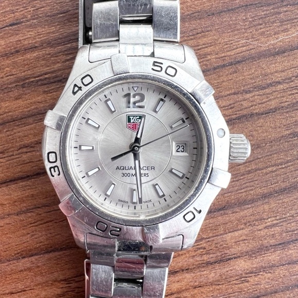 TAG Heuer Aquaracer Lady - Picture 1 of 5
